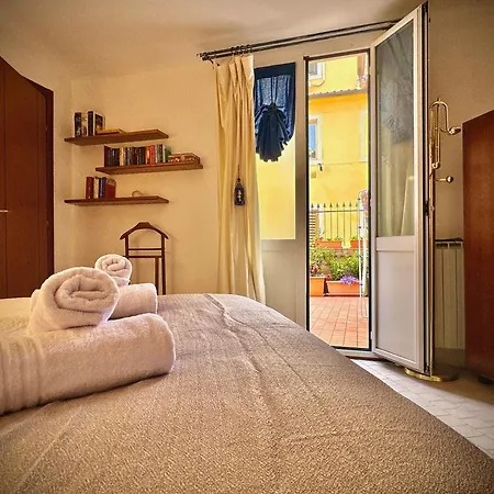 Casa Camelie * טריאסטה